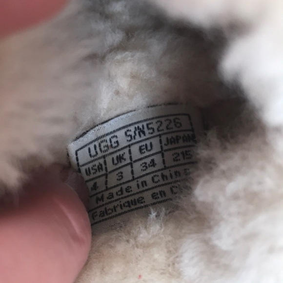 UGG clog patent leather red sz 4 - Picture 6 of 8